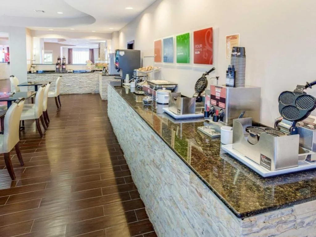 Comfort Suites Mandeville - Covington