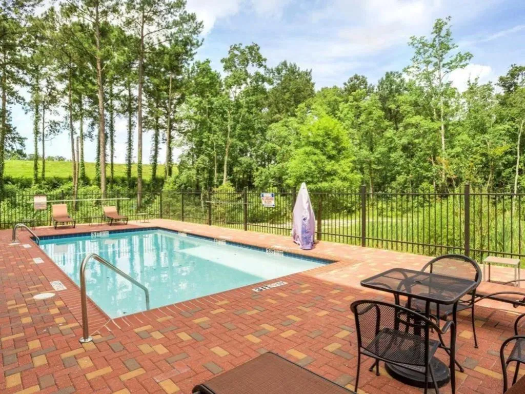 Comfort Suites Mandeville - Covington