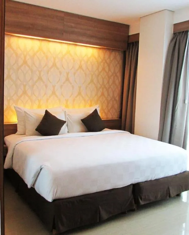 Bed in d'primahotel Mega Kuningan