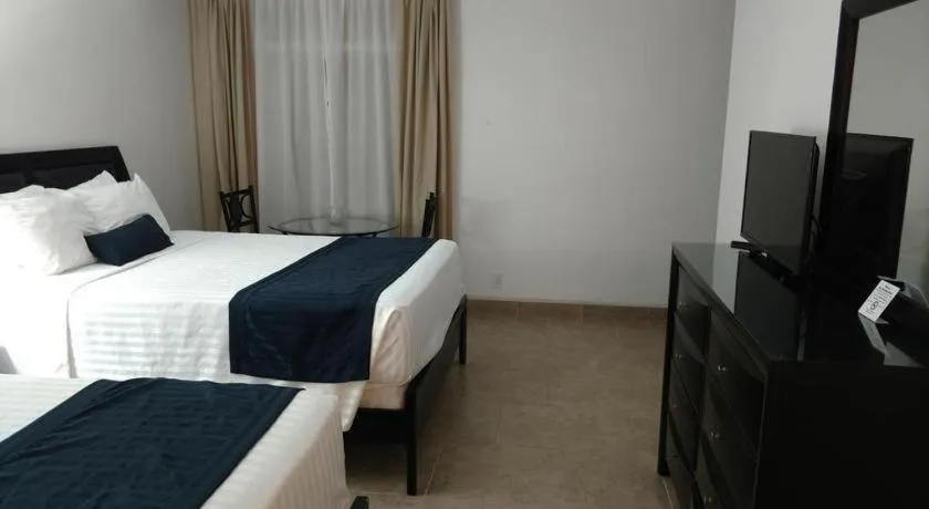 Bed in Highland Gardens Hotel