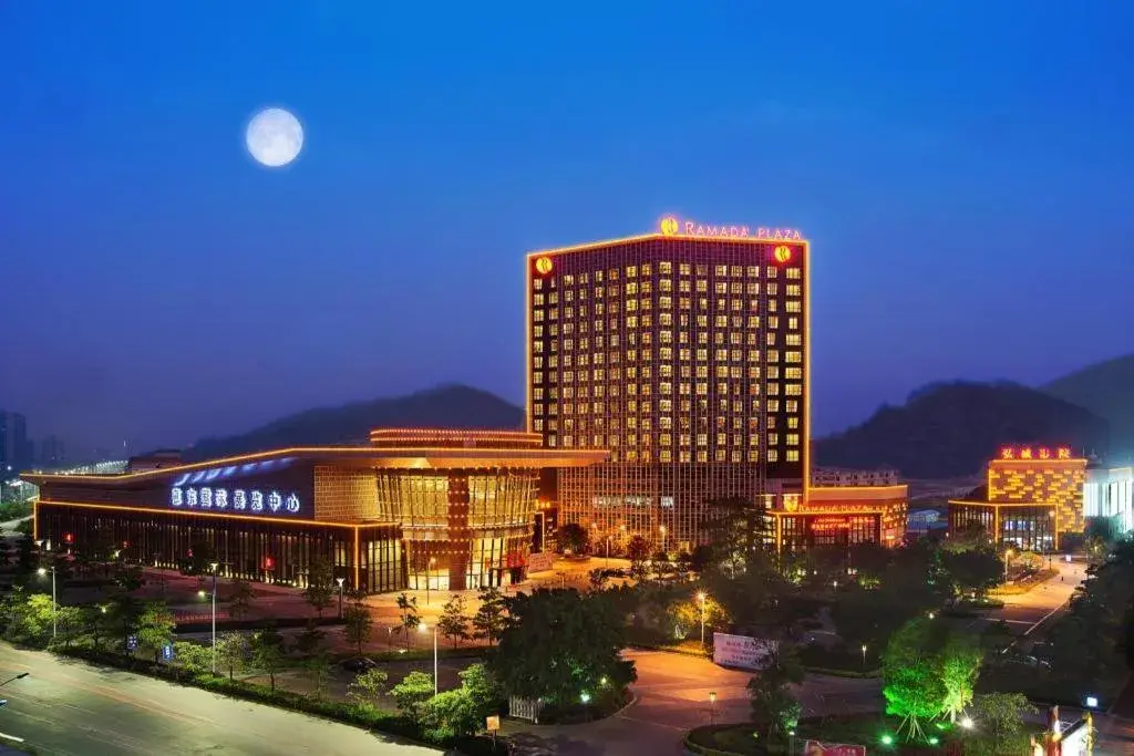 Ramada Plaza Huizhou East Hotel Ramada Plaza Huizhou East Hotel