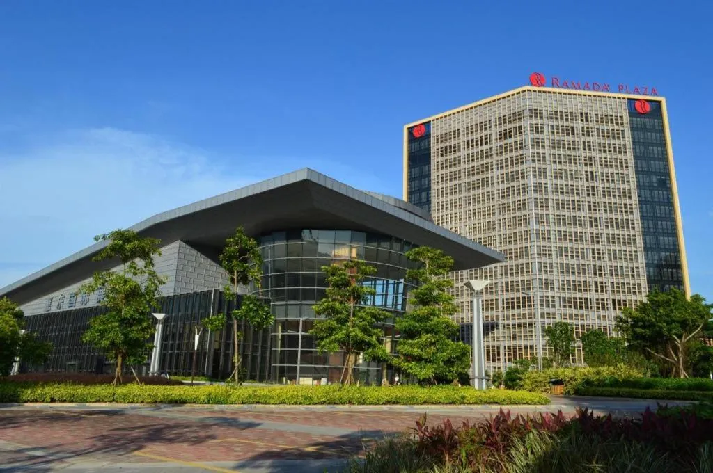 Ramada Plaza Huizhou East Hotel