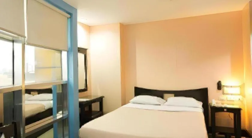 Bed in Citystate Hotel Quiapo