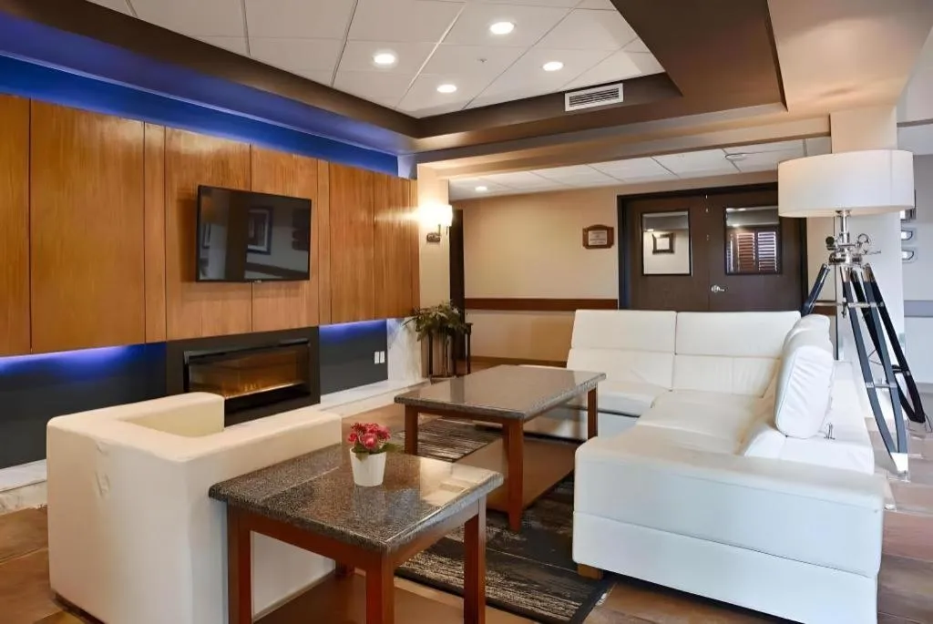 Days Inn by Wyndham Redwater