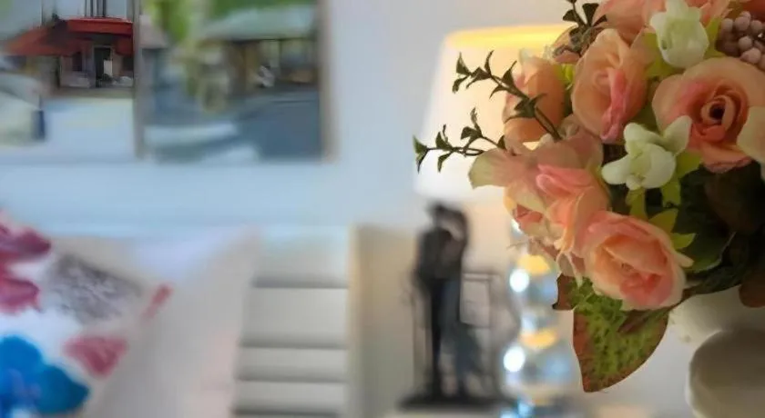 Chic Hotel Suratthani