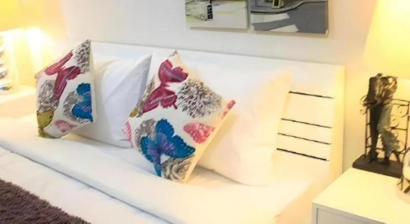 Chic Hotel Suratthani