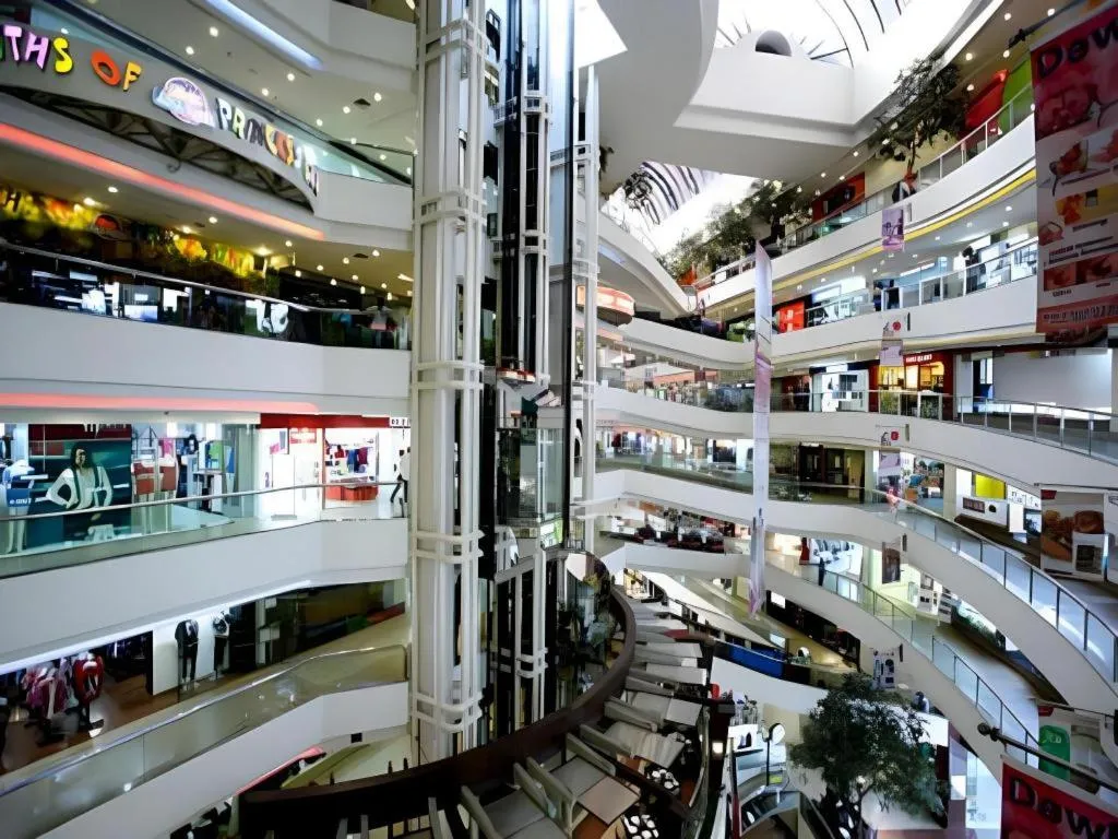 Amaris Hotel Panglima Polim 1