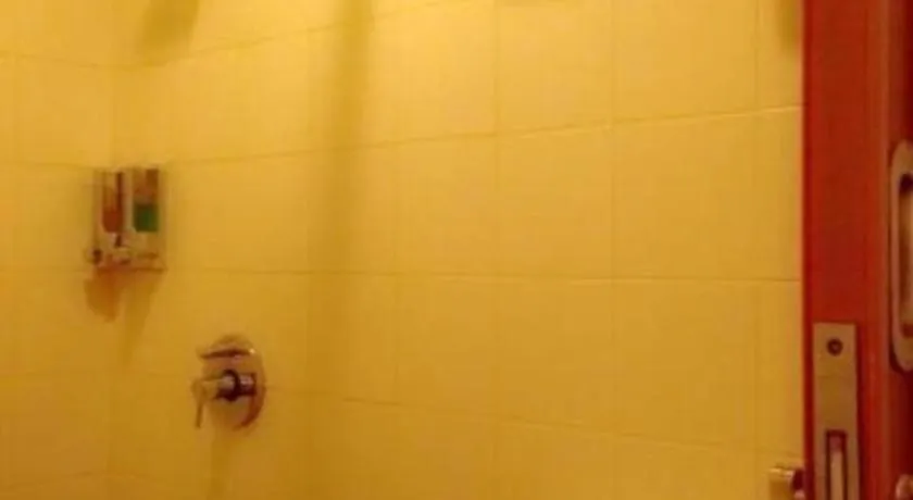 Amaris Hotel Panglima Polim 1