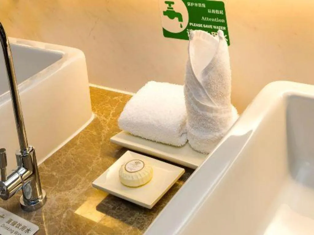 Northwest Petroleum Hotel