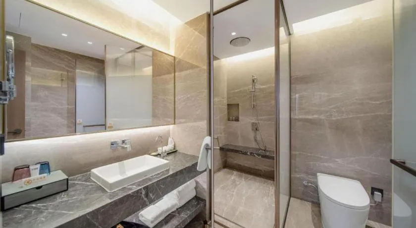 Northwest Petroleum Hotel