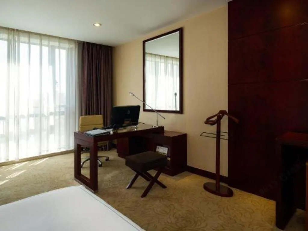 Bed in Northwest Petroleum Hotel