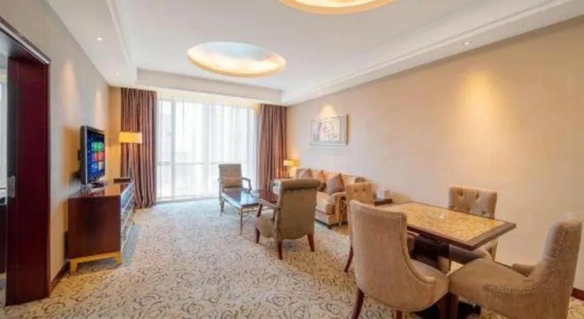 Northwest Petroleum Hotel