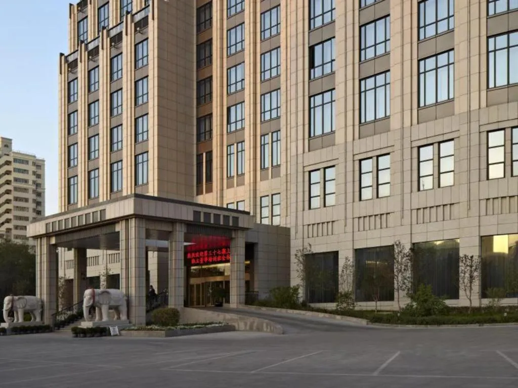 Northwest Petroleum Hotel