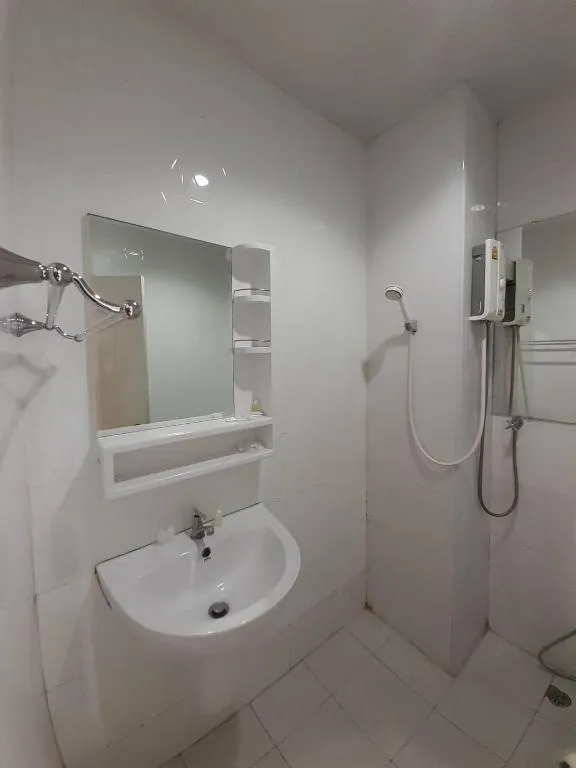 Le Parc Wangnang Hotel