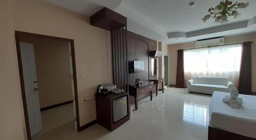 Bed in Le Parc Wangnang Hotel