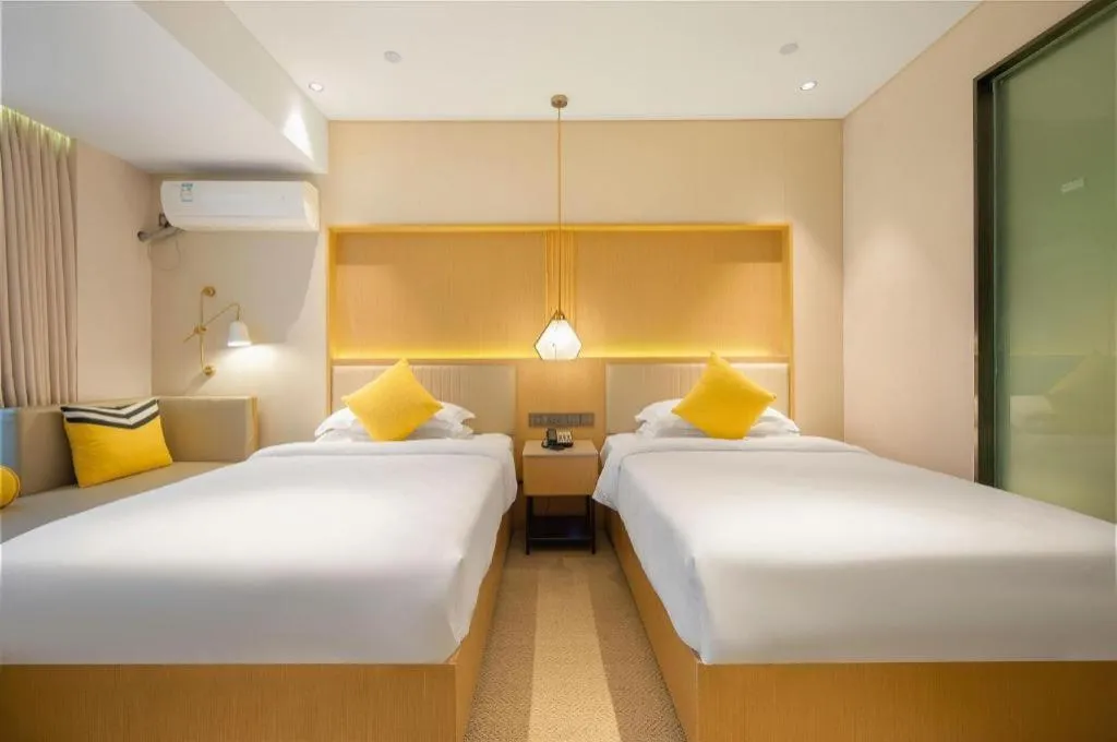 Bed in Nanning Sanzan Hotel