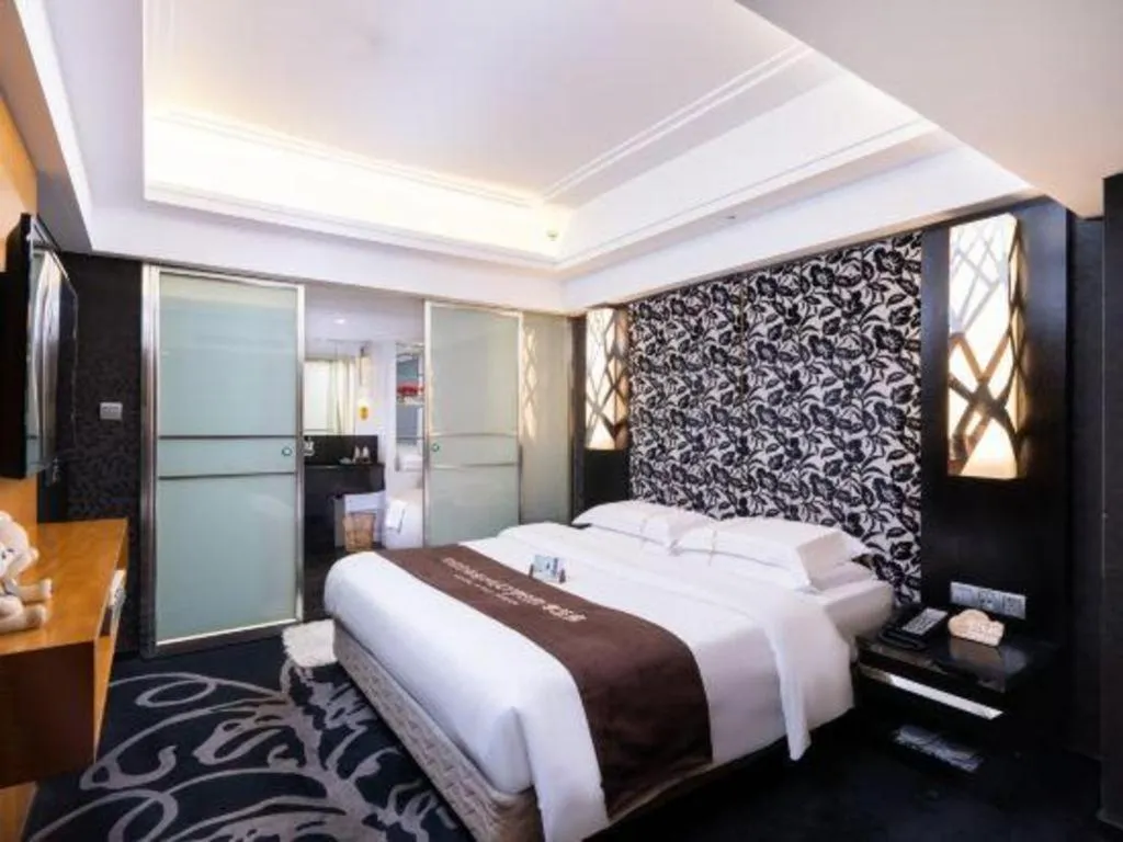Bed in Nanning Sanzan Hotel