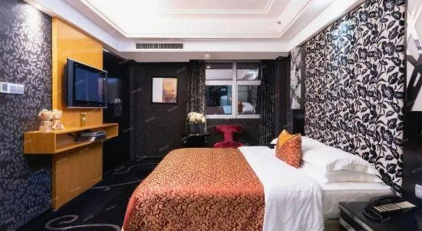 Bed in Nanning Sanzan Hotel