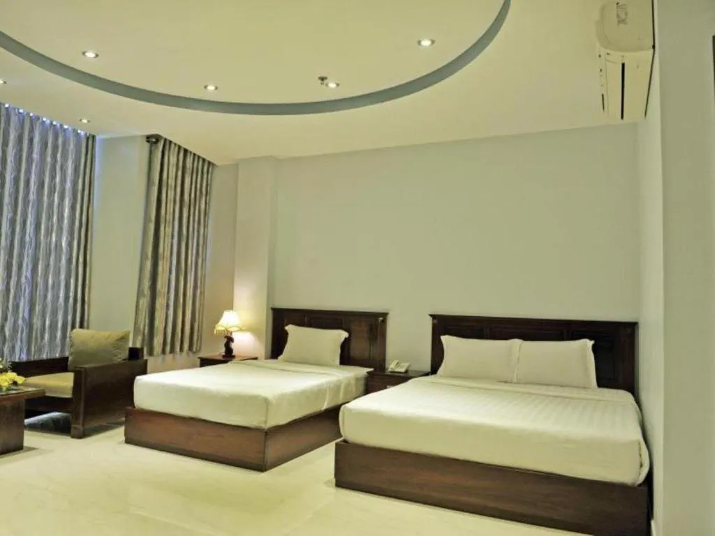 Bed in Phoenix Hotel Saigon