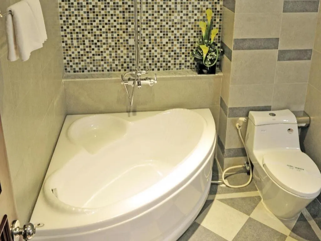 Phoenix Hotel Saigon