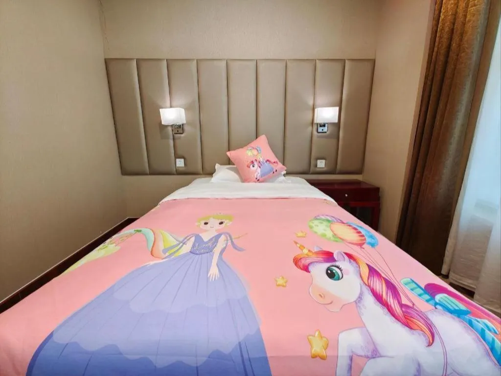 Bed in Inzone Garlnd Hotel Zhangqiu