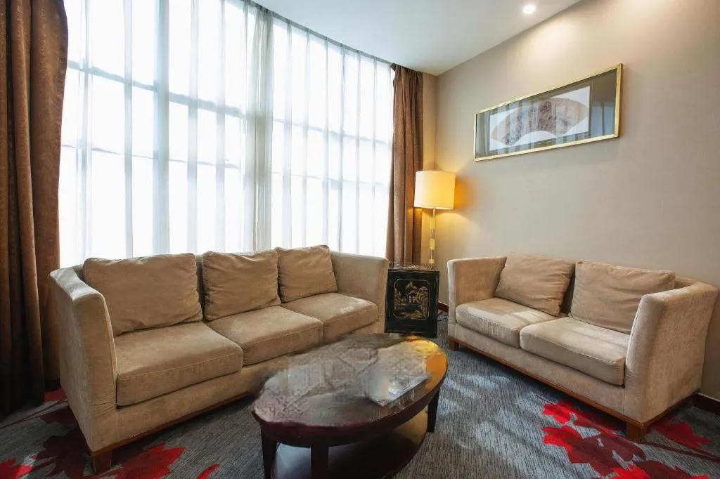 Inzone Garlnd Hotel Zhangqiu