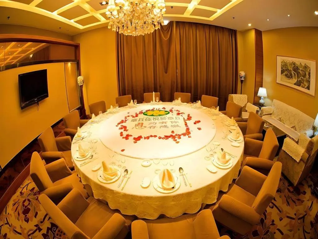 Inzone Garlnd Hotel Zhangqiu