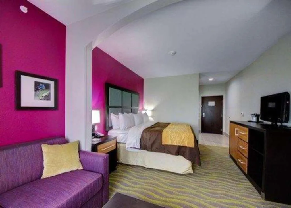 Comfort Inn & Suites Tulsa I-44 West - Rt 66