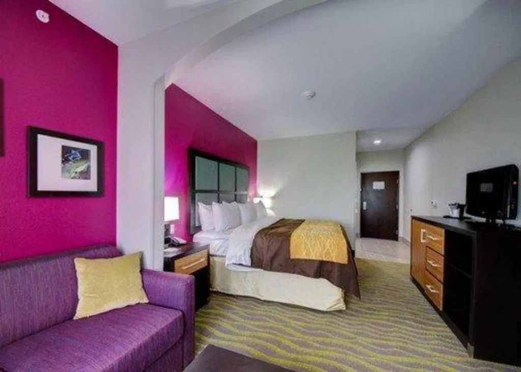 Comfort Inn & Suites Tulsa I-44 West - Rt 66