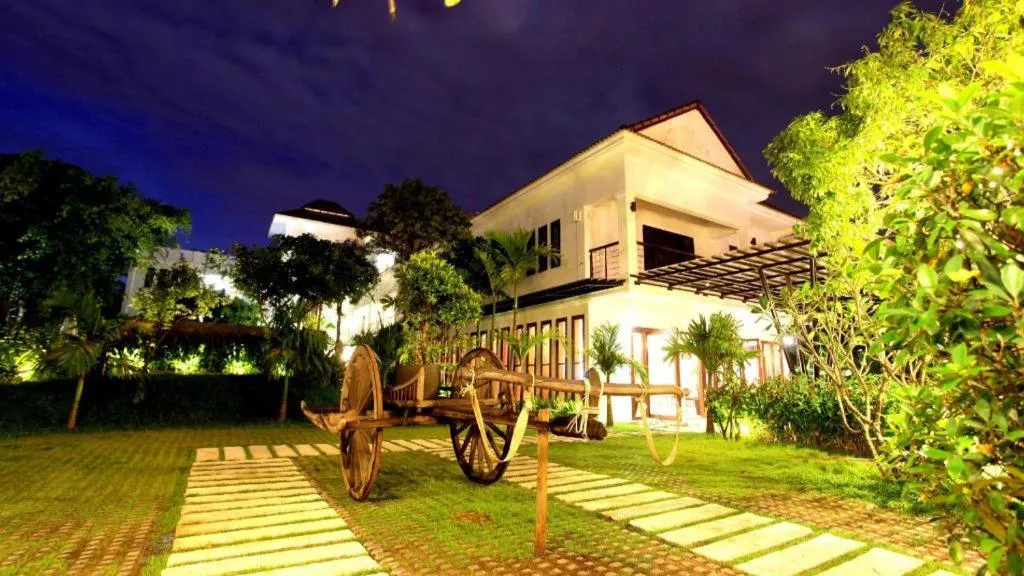 La Residence Blanc D' Angkor