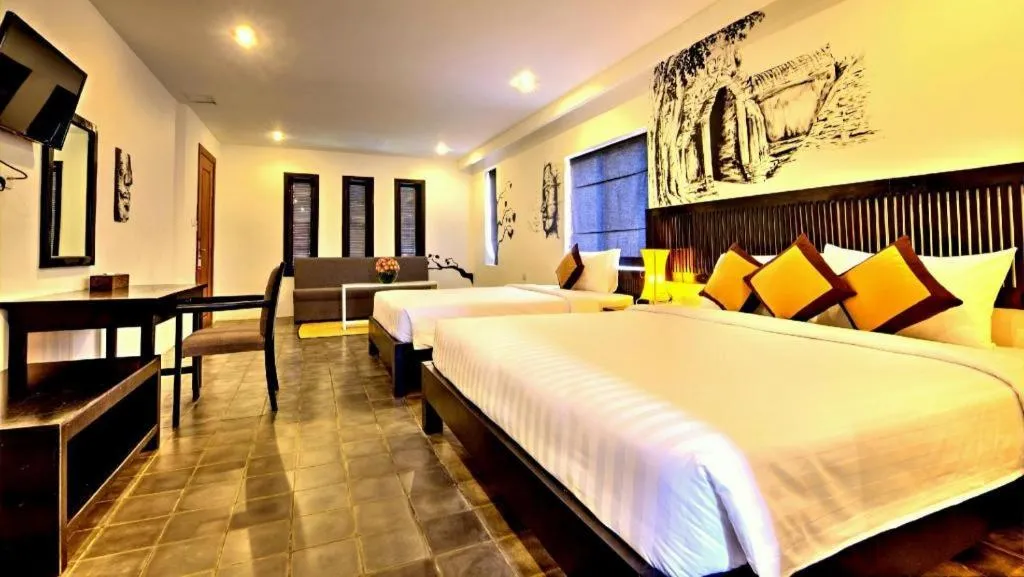 Bed in La Residence Blanc D' Angkor