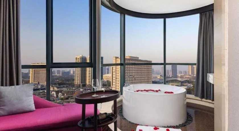 Yiwu Orange Boutique Hotel