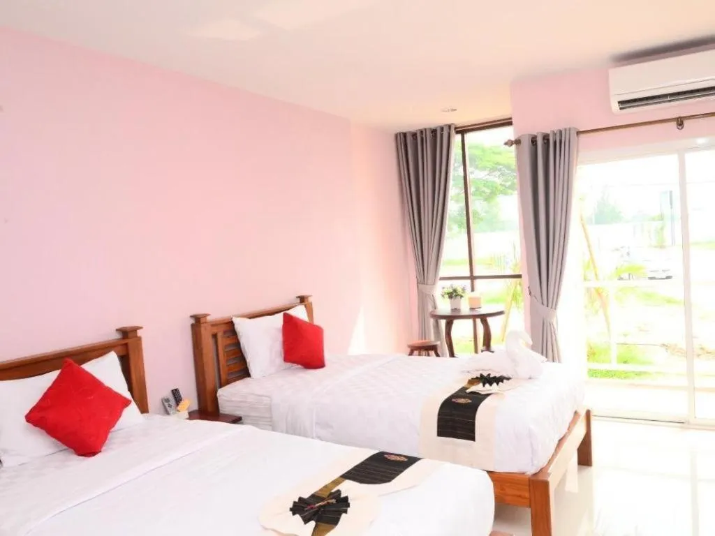 Bed in Juntima Boutique Hotel