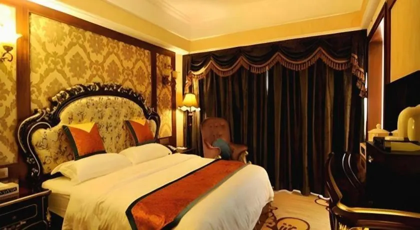 Bed in Chengdu French Theme Gold Palace