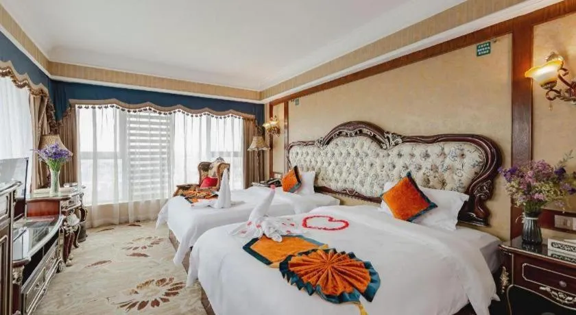 Bed in Chengdu French Theme Gold Palace