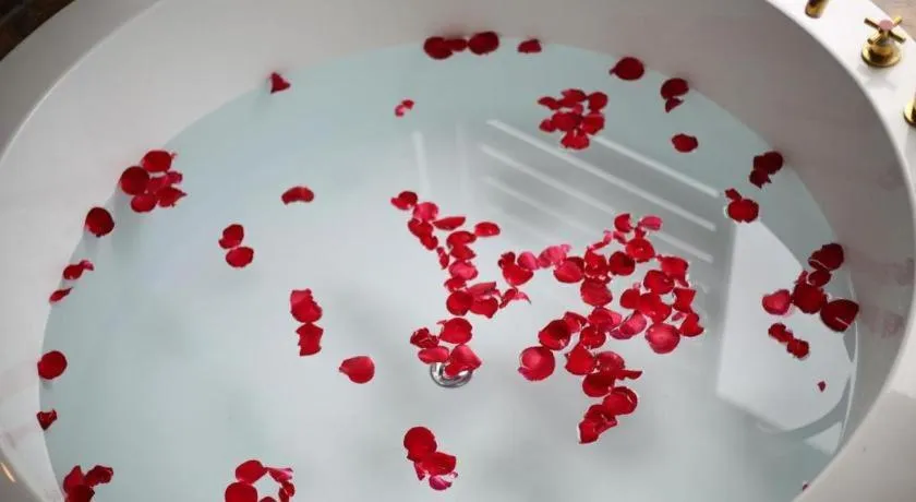 Chengdu French Theme Gold Palace