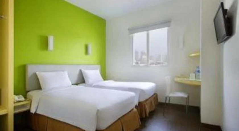 Bed in Amaris Hotel La Codefin Kemang