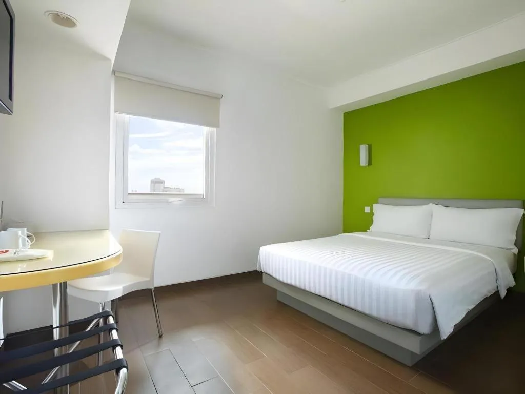 Bed in Amaris Hotel La Codefin Kemang