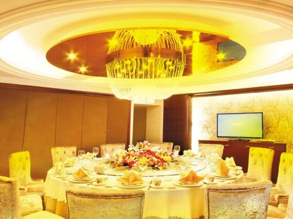 Dalian Southern Airline Pearl Hotel