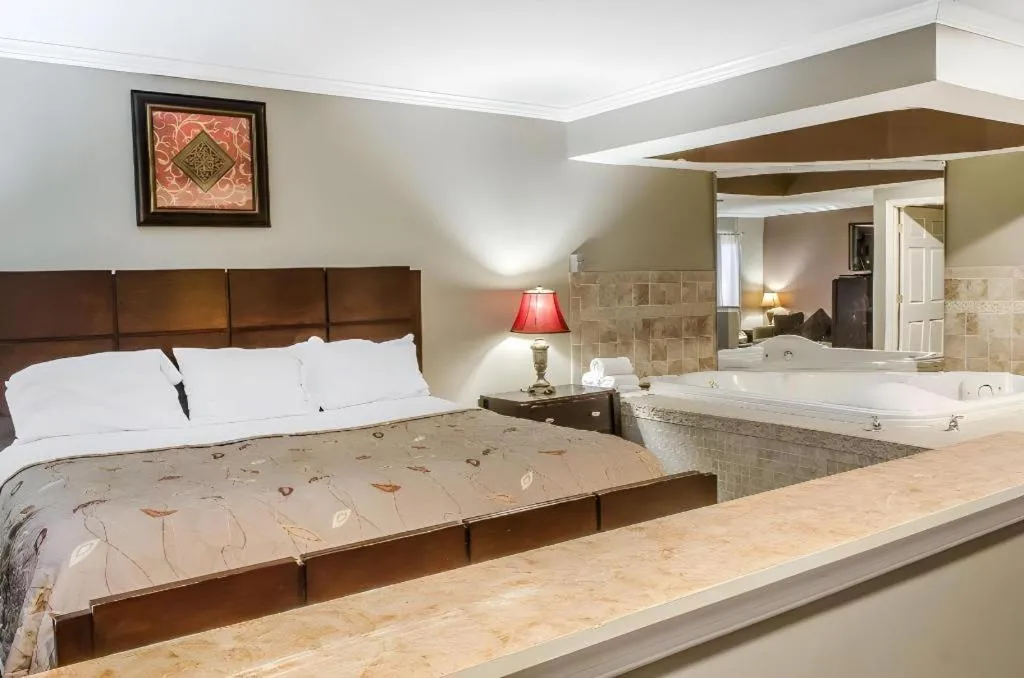 Bed in Rodeway Inn Allentown South