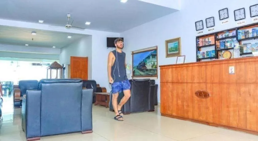 New Tristar Beach Hotel