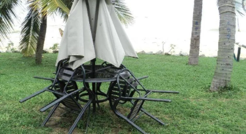 New Tristar Beach Hotel