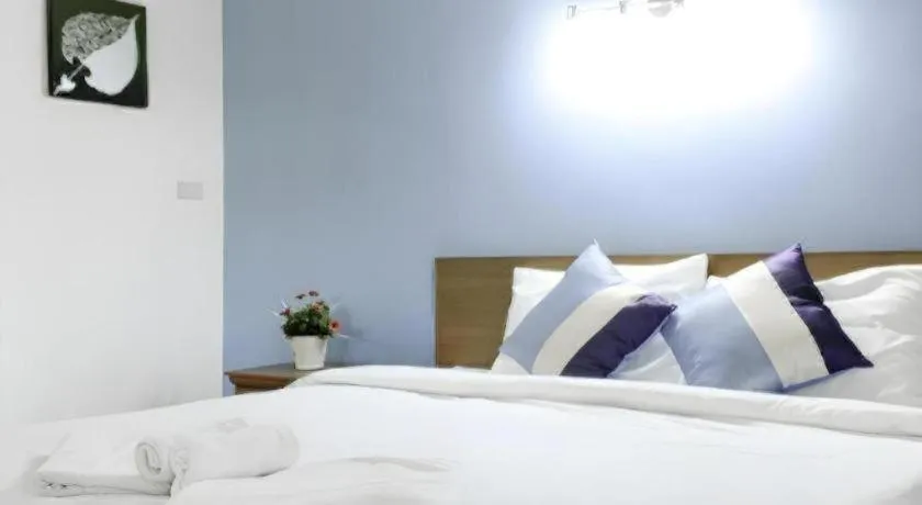 Bed in Urban House 195