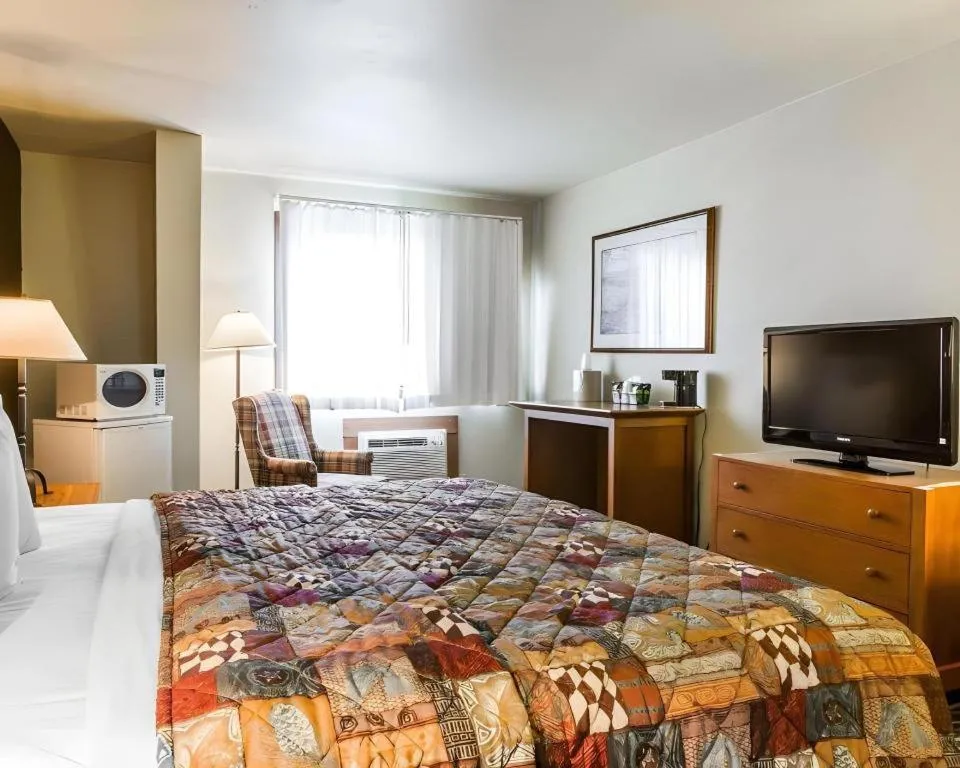 Bed in Quality Inn Pagosa Springs