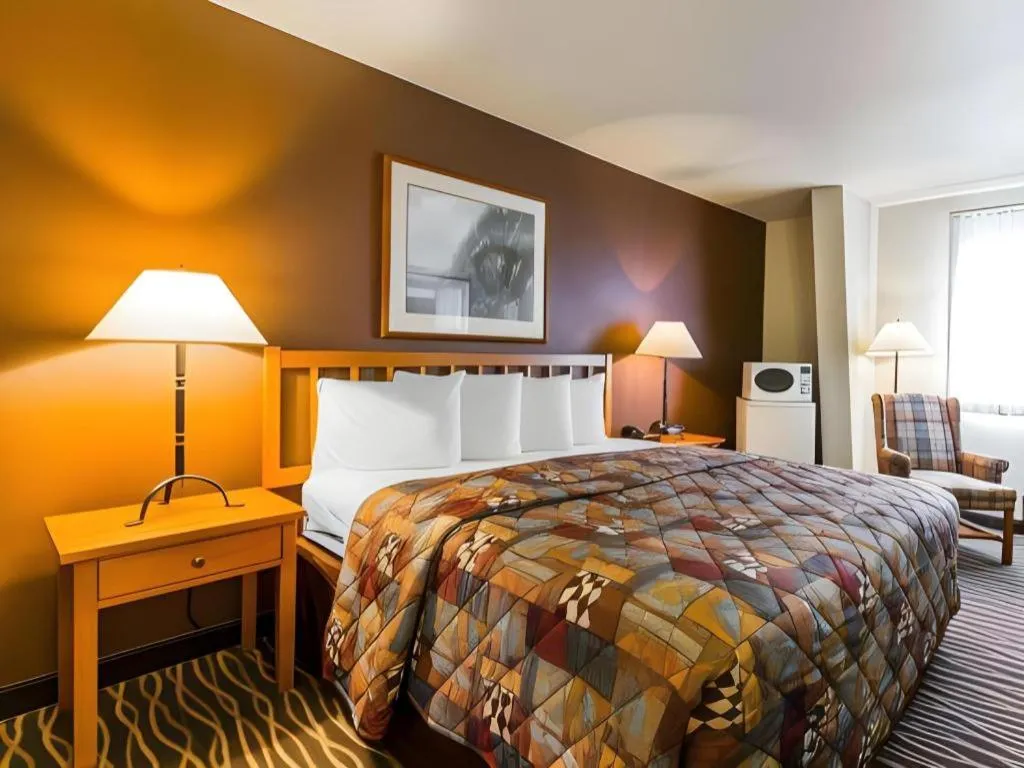 Bed in Quality Inn Pagosa Springs