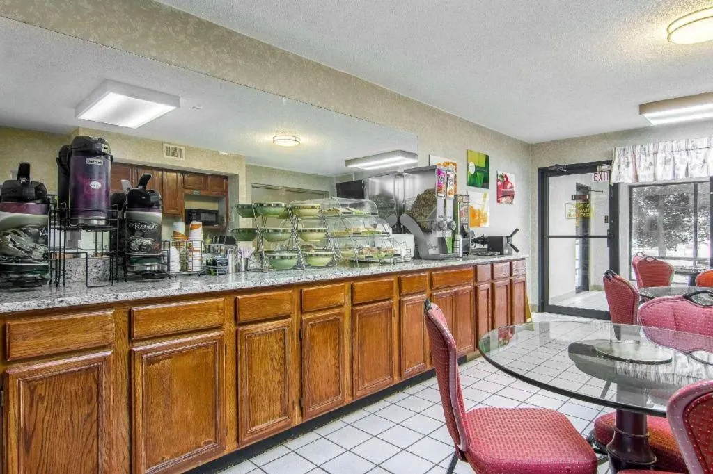 Quality Inn Oakwood - Gainesville