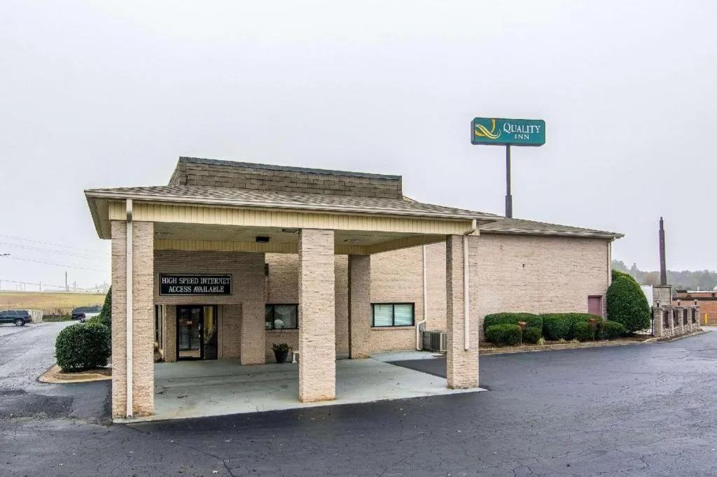 Quality Inn Oakwood - Gainesville