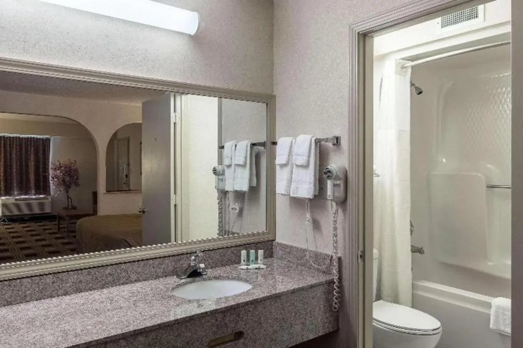 Quality Inn Oakwood - Gainesville