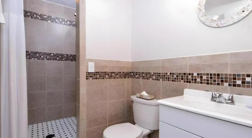 Econo Lodge Rochester I-90 & I-390