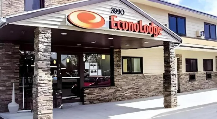 Econo Lodge Rochester I-90 & I-390